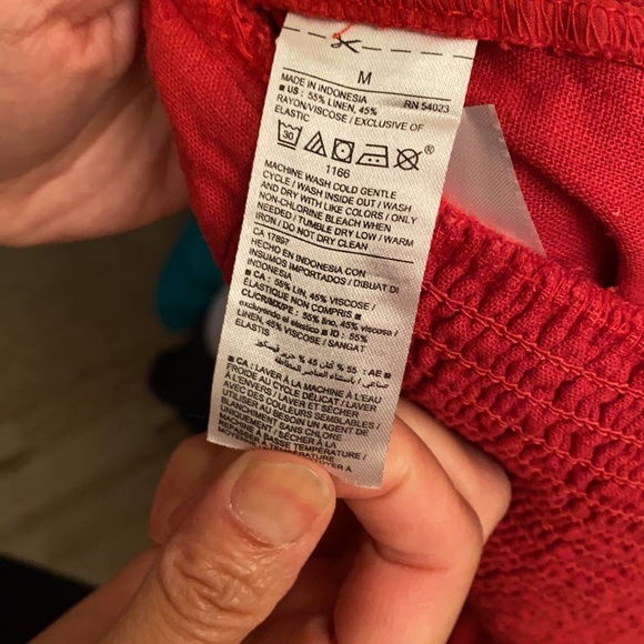 Old Navy Women’s Jumpsuit - Picture 3 of 3